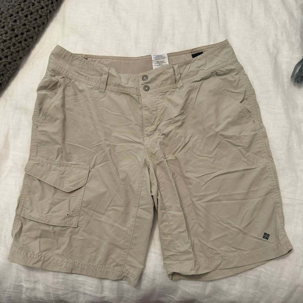 Columbia Womens Omni-Shield Advanced Repellency Shorts
